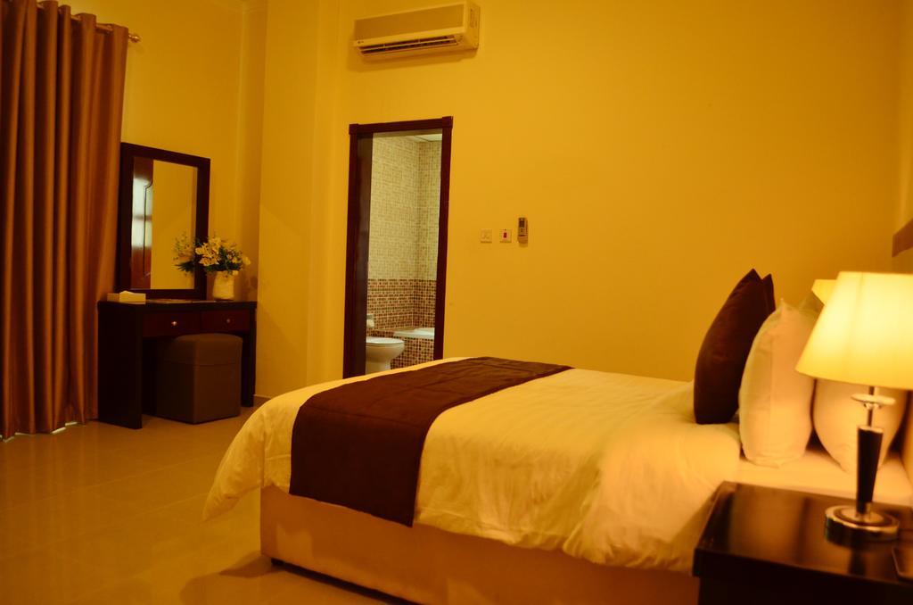 President Suites Apartments Манама Екстер'єр фото