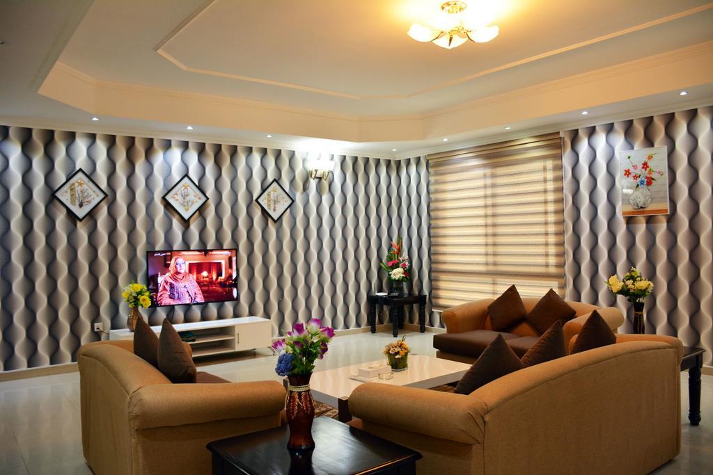 President Suites Apartments Манама Екстер'єр фото