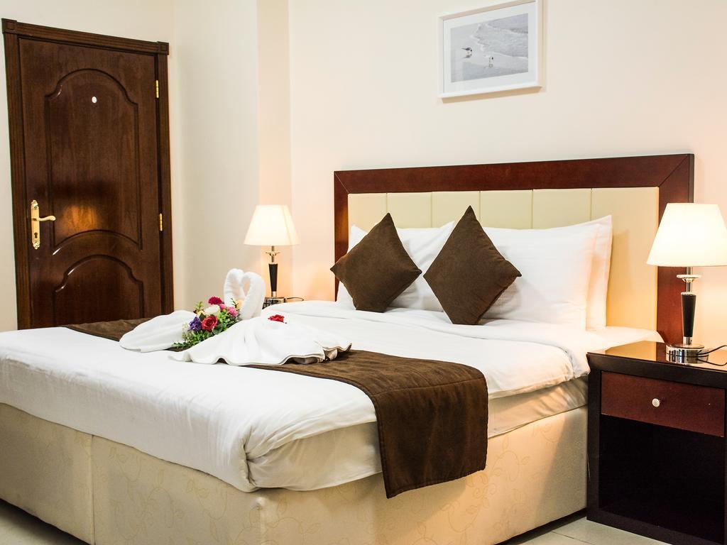 President Suites Apartments Манама Екстер'єр фото