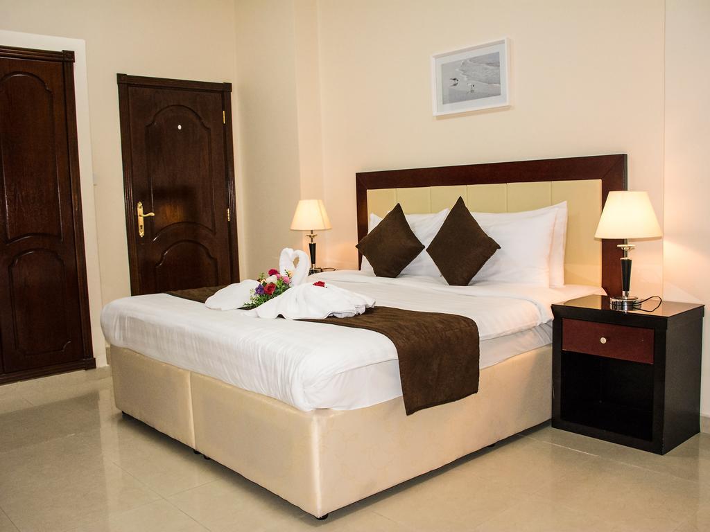 President Suites Apartments Манама Екстер'єр фото