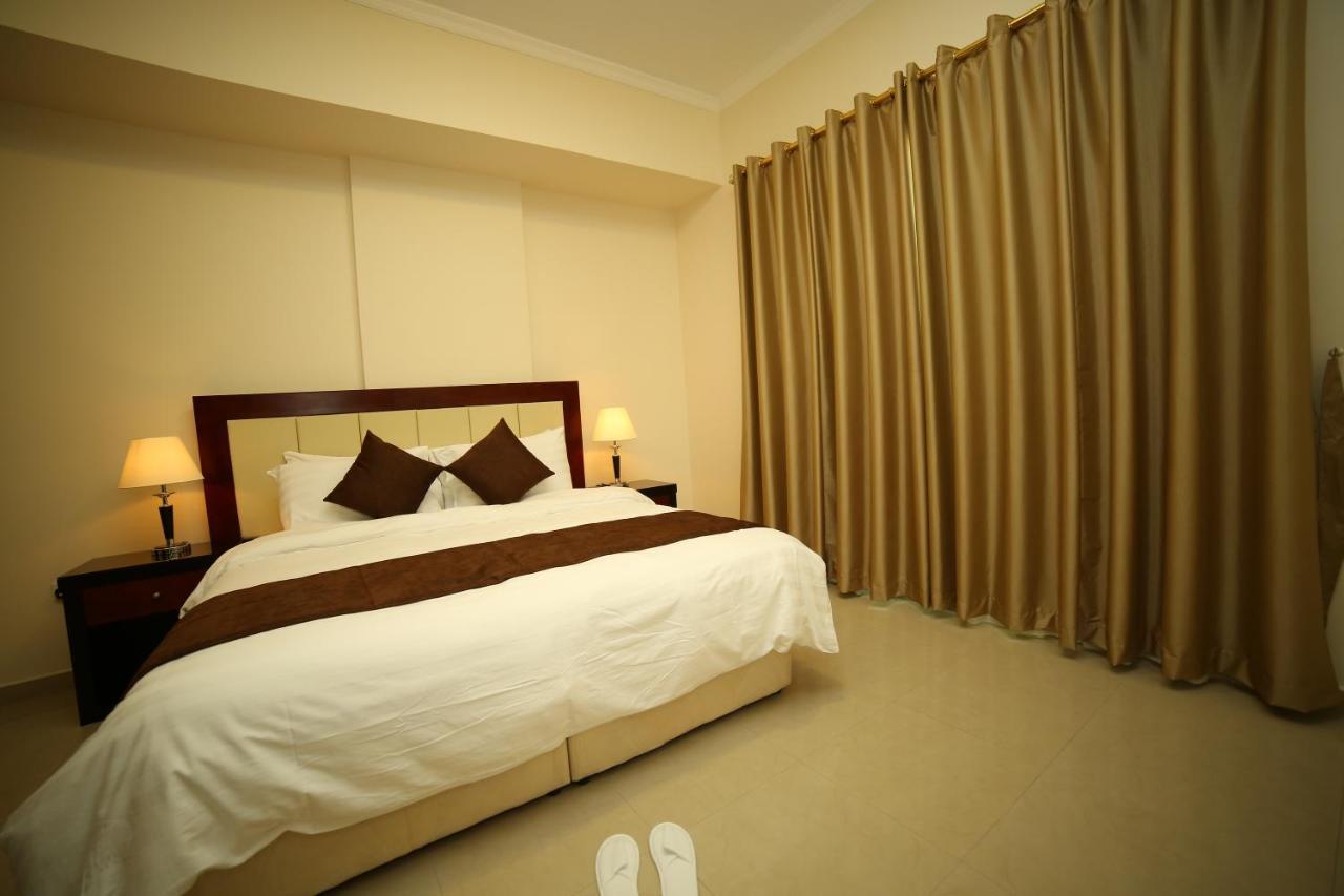 President Suites Apartments Манама Екстер'єр фото